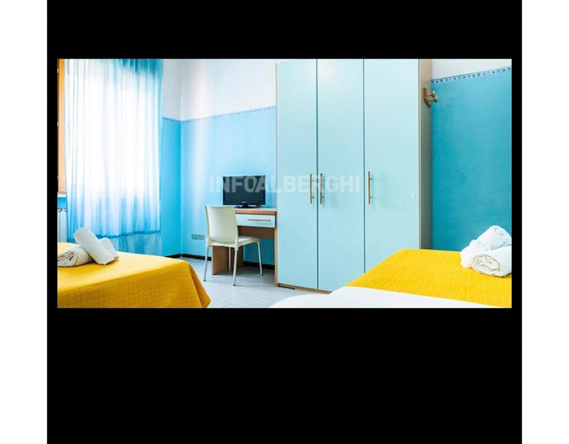 Hotel Silvana Beach Rimini Eksteriør billede