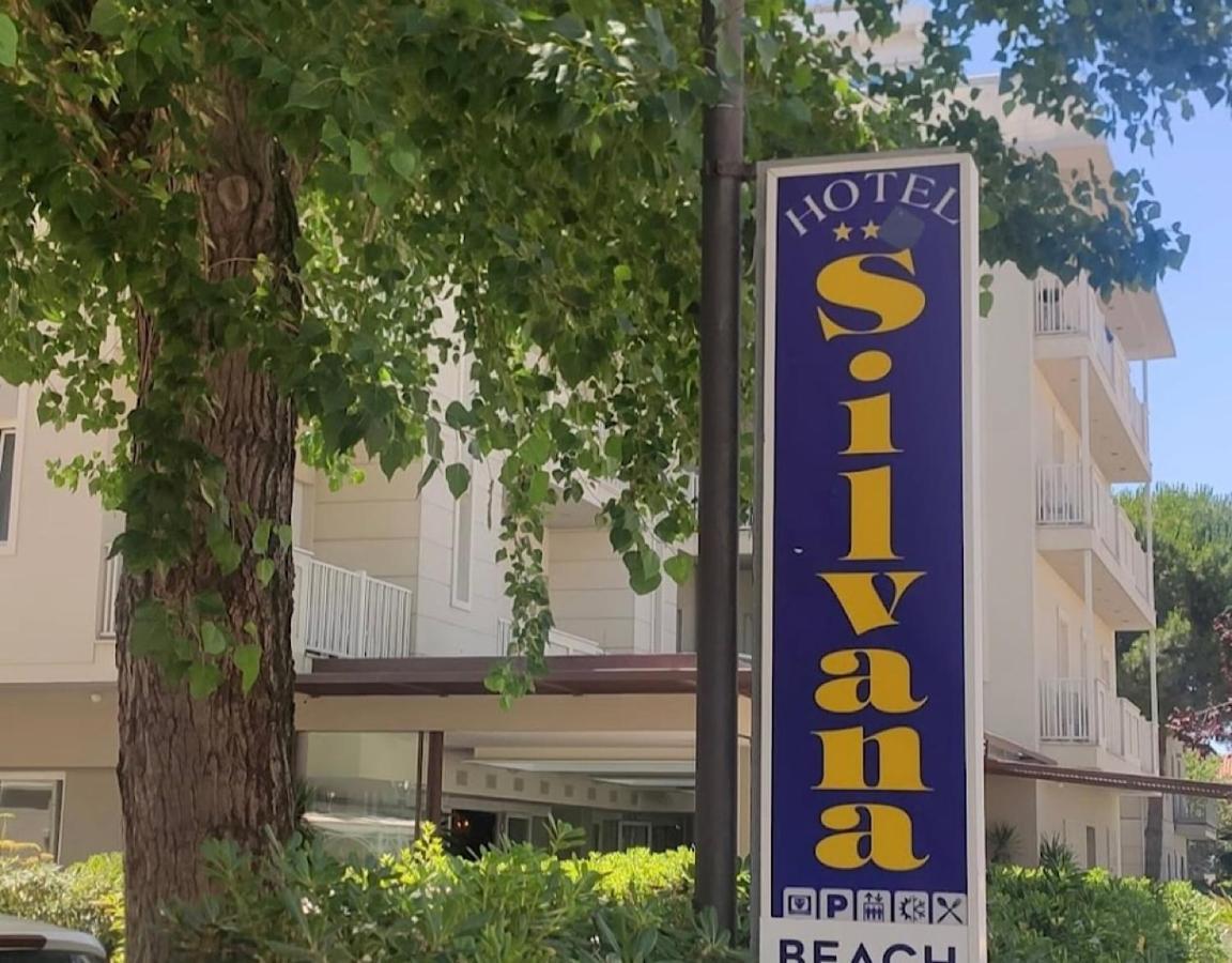 Hotel Silvana Beach Rimini Eksteriør billede