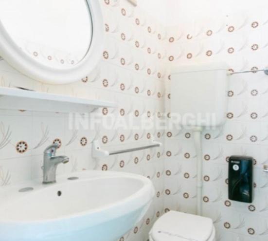 Hotel Silvana Beach Rimini Eksteriør billede